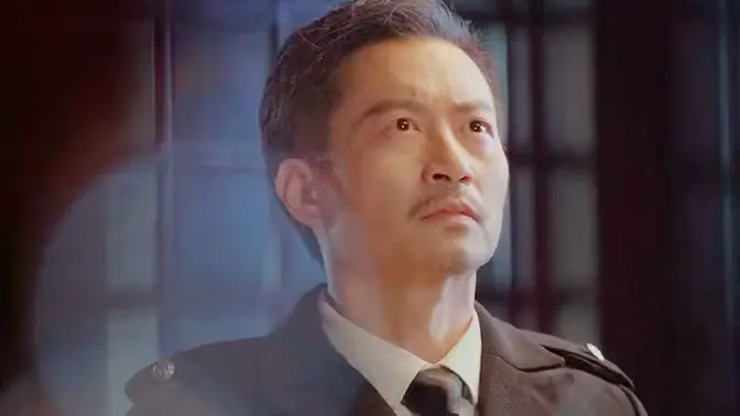 《隐龙之快递老爸不好惹》：身怀绝技快递小哥化身护女狂魔，硬核老爸绝地反击守护家人！